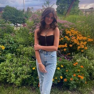 Meet your Posher, Brenna
